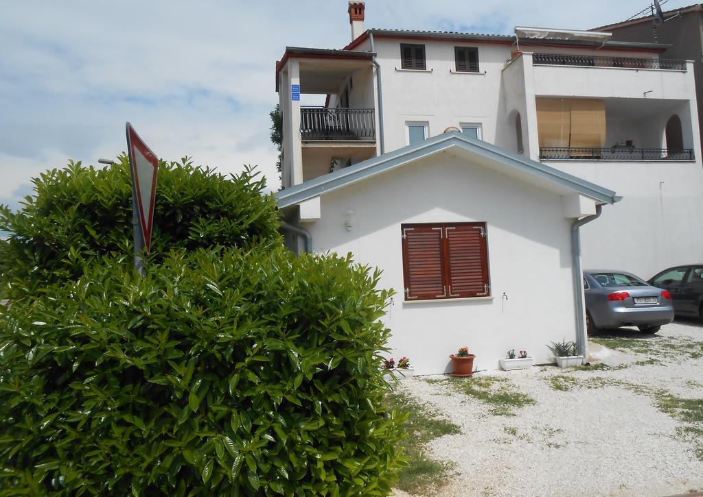 Apartment Petric Rovinj Exteriör bild
