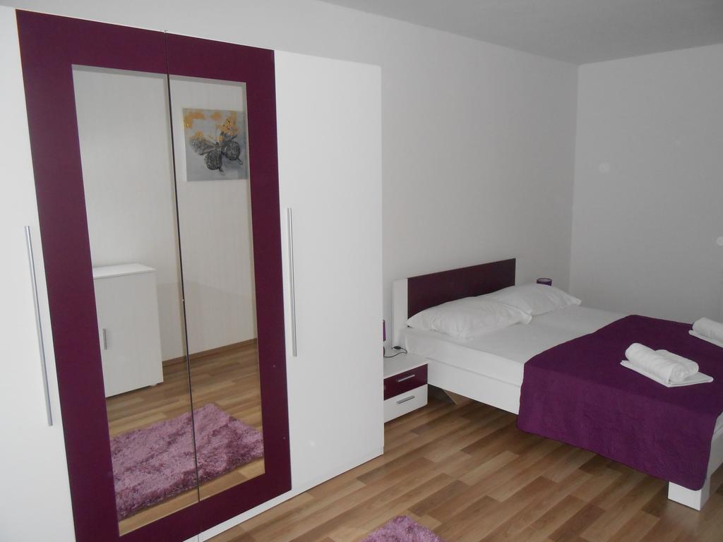 Apartment Petric Rovinj Exteriör bild